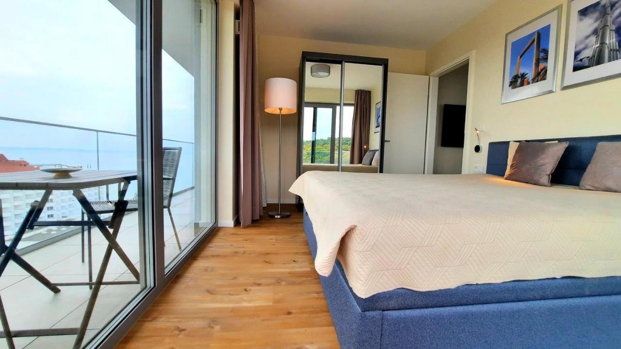Ferienwohnung mit Komfort in Strandnähe mit Terrasse und Meerblick in 10ter Etage Misdroy Exterior foto