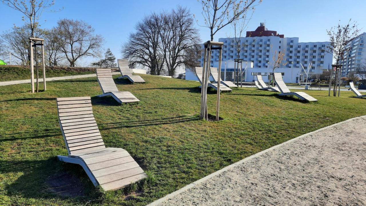 Ferienwohnung mit Komfort in Strandnähe mit Terrasse und Meerblick in 10ter Etage Misdroy Exterior foto