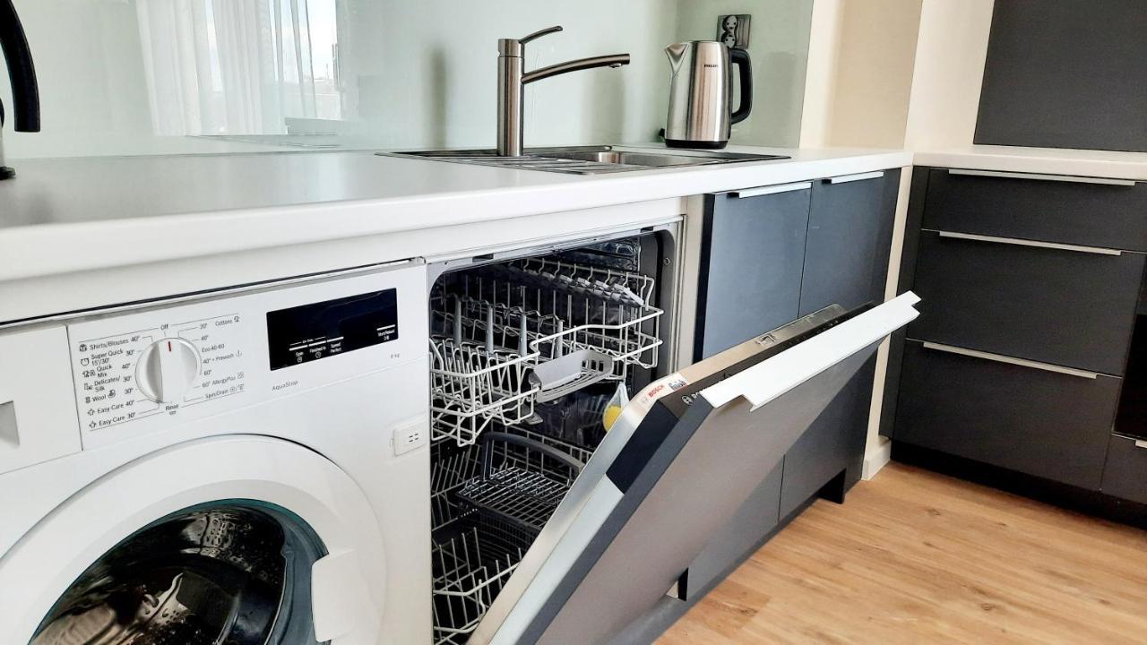 Ferienwohnung mit Komfort in Strandnähe mit Terrasse und Meerblick in 10ter Etage Misdroy Exterior foto